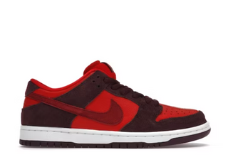 Nike SB Dunk Low Cherry